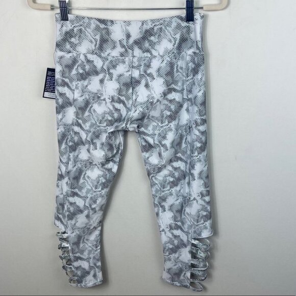 NWT Onzie High Rise Weave Capri Jedi Leggings Size M/L New With Tags Bohemian L - Picture 6 of 10